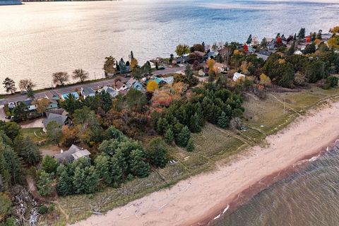 Tiny photo for 3618 Minnesota Ave, Duluth, MN 55802 (MLS # 6122578)