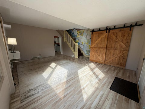 Tiny photo for 328 SW 9th St, Chisholm, MN 55719 (MLS # 6128098)
