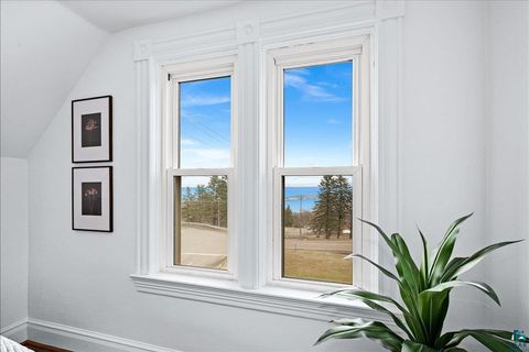 Tiny photo for 1101 W Skyline Pkwy, Duluth, MN 55806 (MLS # 6124501)