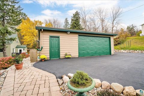 Tiny photo for 1101 W Skyline Pkwy, Duluth, MN 55806 (MLS # 6124501)