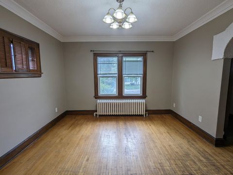 Tiny photo for 215 W Arrowhead Rd, Duluth, MN 55803 (MLS # 6123741)