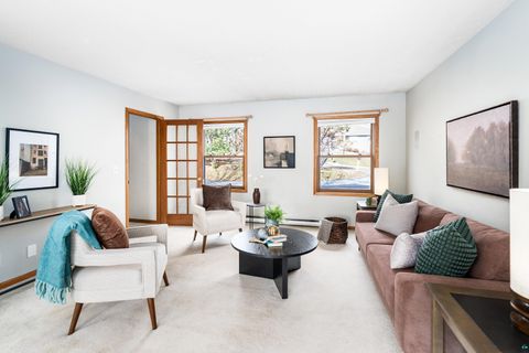 Tiny photo for 1504 Minneapolis Ave, Duluth, MN 55803 (MLS # 6124915)