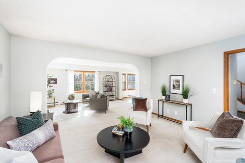 Tiny photo for 1504 Minneapolis Ave, Duluth, MN 55803 (MLS # 6124915)