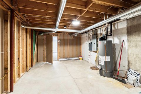 Tiny photo for 1504 Minneapolis Ave, Duluth, MN 55803 (MLS # 6124915)