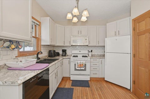 Tiny photo for 1727 E Superior St, Duluth, MN 55804 (MLS # 6127079)