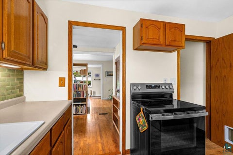 Tiny photo for 305 W Faribault St, Duluth, MN 55803 (MLS # 6127755)