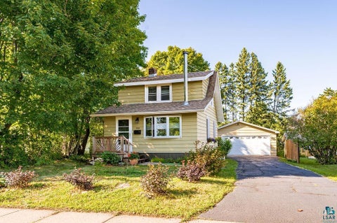 Photo of 305 W Faribault St, Duluth, MN 55803 (MLS # 6127755)