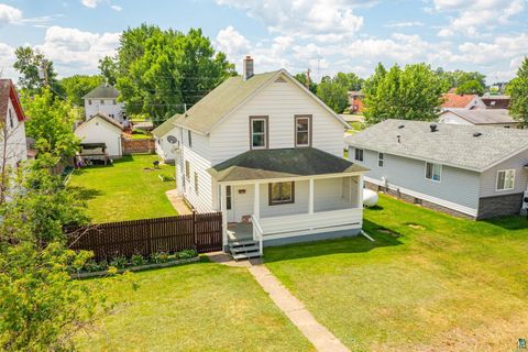 Photo of 712 E Camp St, Ely, MN 55731 (MLS # 6126806)