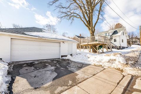 Tiny photo for 2502 W 15th St, Duluth, MN 55806 (MLS # 6123626)