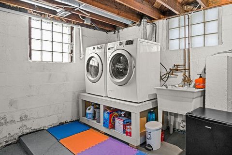 Tiny photo for 2502 W 15th St, Duluth, MN 55806 (MLS # 6123626)