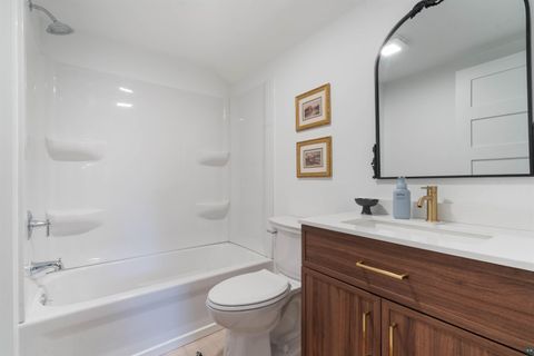 Tiny photo for 3224 Lindahl Rd, Duluth, MN 55810 (MLS # 6124195)