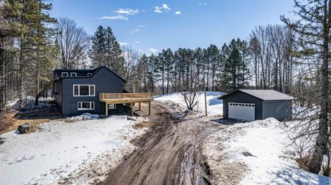 Photo of 3224 Lindahl Rd, Duluth, MN 55810 (MLS # 6124195)