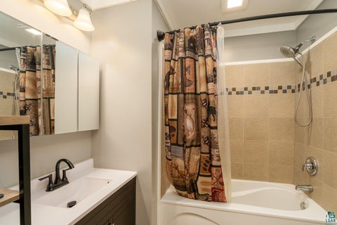 Tiny photo for 6124 Nashua St, Duluth, MN 55807 (MLS # 6127931)