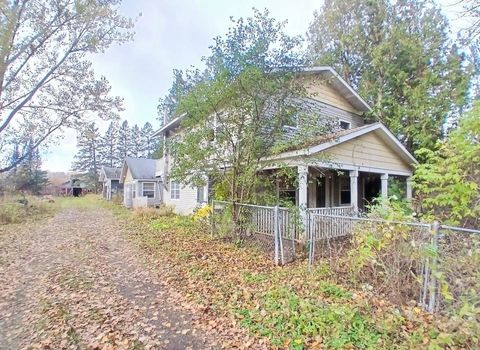 Photo of 5483 Lester River Rd, Duluth, MN 55804 (MLS # 6122633)