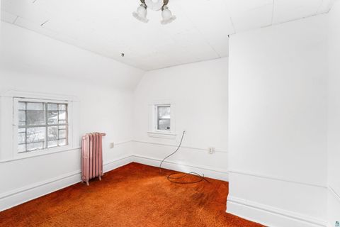 Tiny photo for 2101 E 1st St, Duluth, MN 55812 (MLS # 6125732)