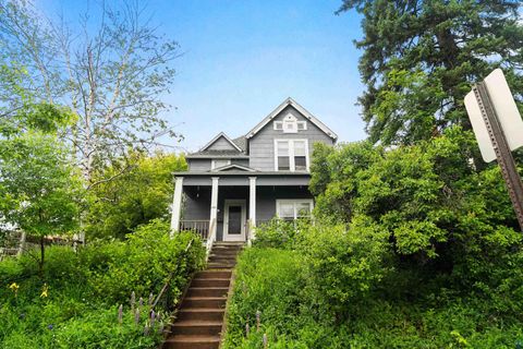 Tiny photo for 2101 E 1st St, Duluth, MN 55812 (MLS # 6125732)