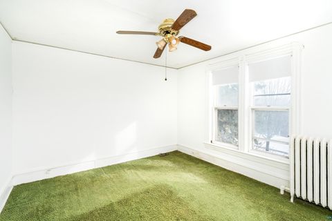 Tiny photo for 2101 E 1st St, Duluth, MN 55812 (MLS # 6125732)