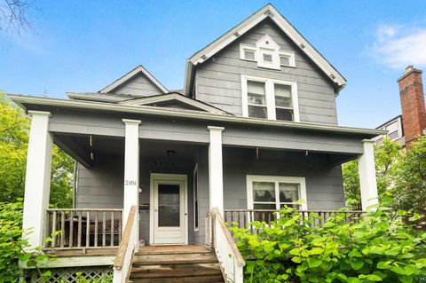 Tiny photo for 2101 E 1st St, Duluth, MN 55812 (MLS # 6125732)