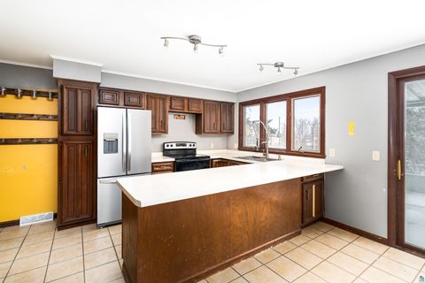 Tiny photo for 5004 Wyoming St, Duluth, MN 55804 (MLS # 6123770)