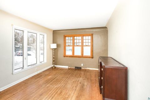 Tiny photo for 5004 Wyoming St, Duluth, MN 55804 (MLS # 6123770)