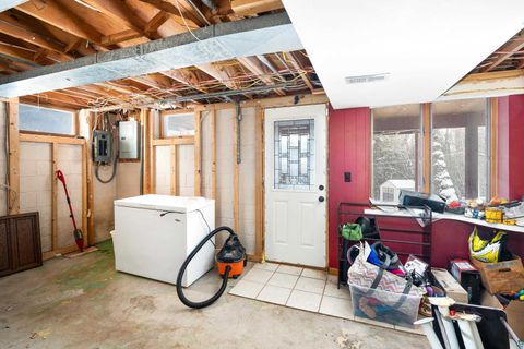 Tiny photo for 5004 Wyoming St, Duluth, MN 55804 (MLS # 6123770)