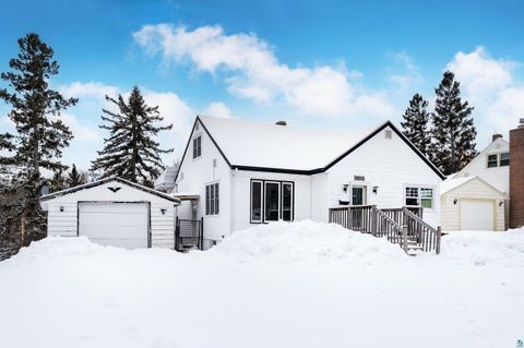 Photo of 5004 Wyoming St, Duluth, MN 55804 (MLS # 6123770)