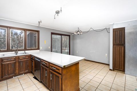 Tiny photo for 5004 Wyoming St, Duluth, MN 55804 (MLS # 6123770)