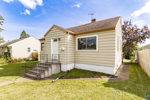 Photo of 5216 Wyoming St, Duluth, MN 55804 (MLS # 6128172)