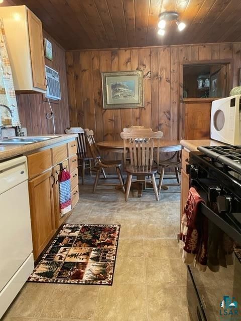 Tiny photo for 3459 Jackpine Ln, Ely, MN 55731 (MLS # 6124883)