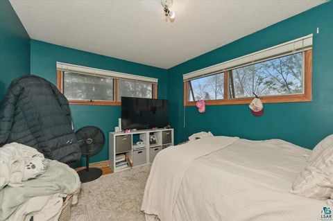 Tiny photo for 51 E Owatonna St, Duluth, MN 55803 (MLS # 6125319)