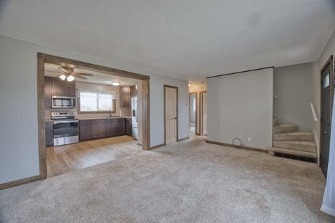 Tiny photo for 420 Arlington Rd, Hoyt Lakes, MN 55750 (MLS # 6122488)