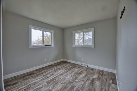 Tiny photo for 420 Arlington Rd, Hoyt Lakes, MN 55750 (MLS # 6122488)