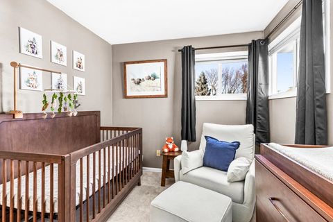 Tiny photo for 32 W Palm St, Duluth, MN 55811 (MLS # 6122975)