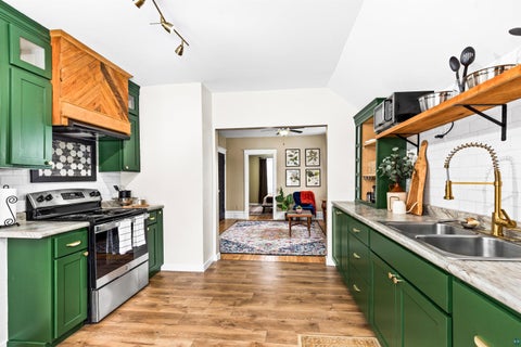 Tiny photo for 2413 W 7th St, Duluth, MN 55806 (MLS # 6127733)