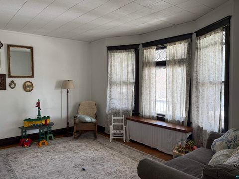 Tiny photo for 581719 W 8th St, Duluth, MN 55807 (MLS # 6124785)