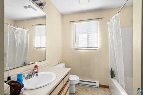 Tiny photo for 2417 Vermilion Rd, Duluth, MN 55803 (MLS # 6124160)