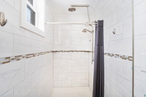 Tiny photo for 4315 Luverne St, Duluth, MN 55804 (MLS # 6124099)