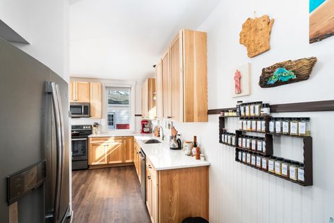 Tiny photo for 4315 Luverne St, Duluth, MN 55804 (MLS # 6124099)