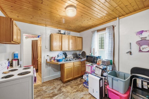 Tiny photo for 126 N 19th Ave W AVE, Duluth, MN 55807 (MLS # 6128398)