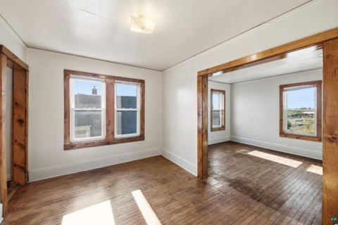 Tiny photo for 126 N 19th Ave W AVE, Duluth, MN 55807 (MLS # 6128398)