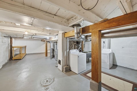 Tiny photo for 126 N 19th Ave W AVE, Duluth, MN 55807 (MLS # 6128398)