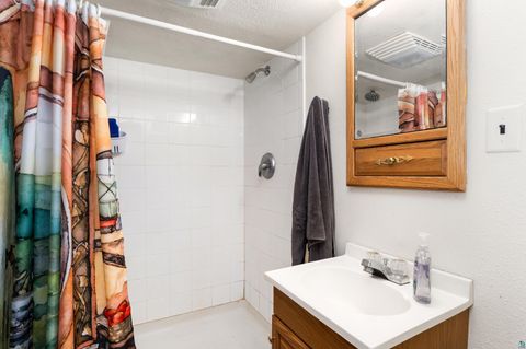 Tiny photo for 5410 Oneida St, Duluth, MN 55804 (MLS # 6125813)