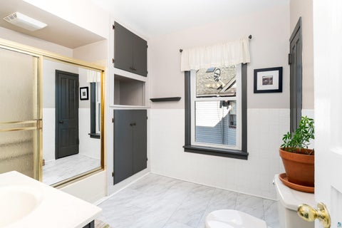 Tiny photo for 5410 Oneida St, Duluth, MN 55804 (MLS # 6125813)