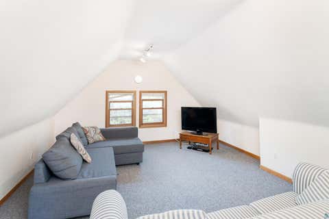 Tiny photo for 5410 Oneida St, Duluth, MN 55804 (MLS # 6125813)