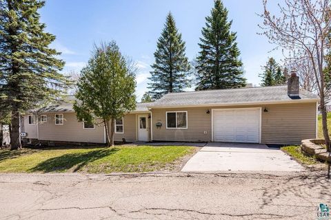 Photo of 1540 N 7th Ave E AVE, Duluth, MN 55805 (MLS # 6125239)