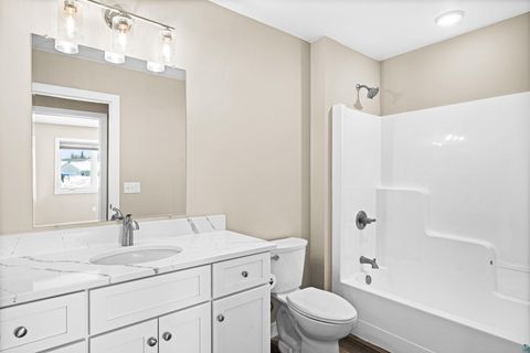 Tiny photo for 314 Pospeck Ln #314, Hoyt Lakes, MN 55750 (MLS # 6125314)