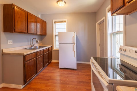 Tiny photo for 25 E 7th St, Duluth, MN 55805 (MLS # 6126442)