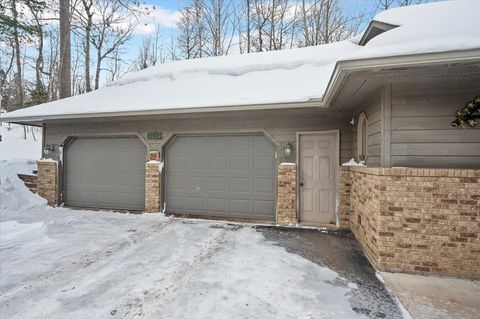 Tiny photo for 2223 Leonard St, Duluth, MN 55811 (MLS # 6123695)