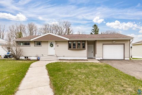 Photo of 606 Maple Bend Dr, Duluth, MN 55811 (MLS # 6125453)