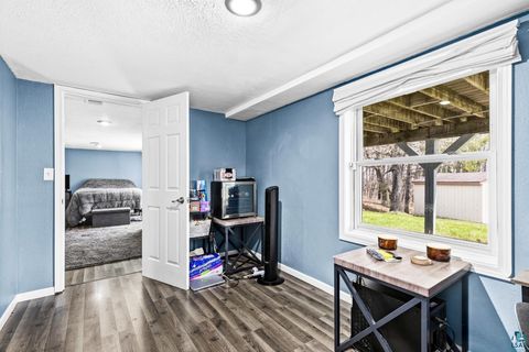 Tiny photo for 606 Maple Bend Dr, Duluth, MN 55811 (MLS # 6125453)